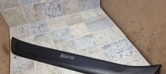 BMW X1 E84 Front sill trim cover 7318567