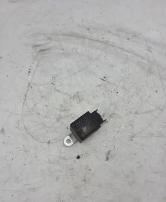 Mitsubishi Pajero Other relay MB818524