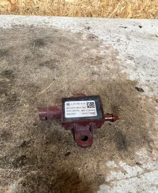 Mercedes-Benz E W213 Airbag deployment crash/impact sensor A2139051500 5WK44941 16101100696