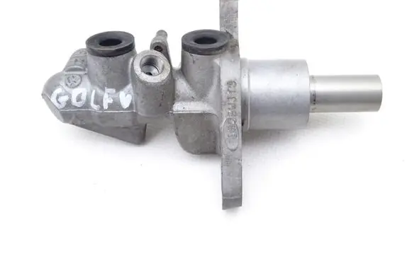 Volkswagen Golf V ABS Pump