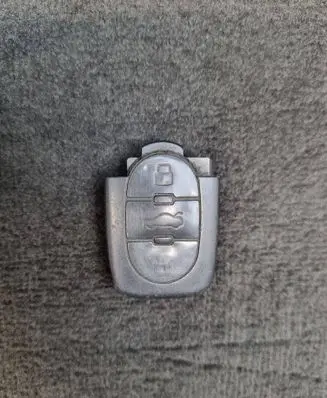 Audi A6 S6 C5 4B Ignition key/card 4D0837231A