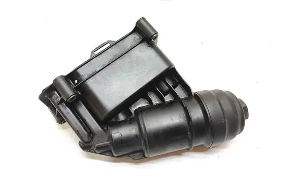 BMW 5 F10 F11 Oil filter mounting bracket 7800066