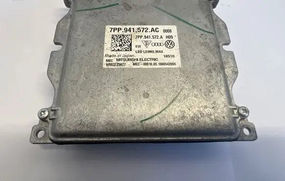 Audi Q5 SQ5 FY Headlight ballast module Xenon 7PP941572AC W003T25077 7PP941572A