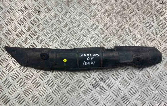 Audi A3 S3 8V Fender end trim 8V5821112