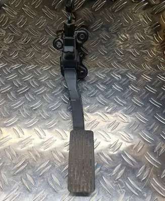 Citroen C-Zero Accelerator throttle pedal 1600A098 02829124927 11279B