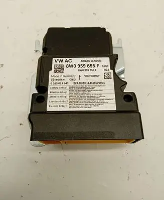 Audi A4 S4 B9 Airbag control unit/module 8W0959655F 0285013643