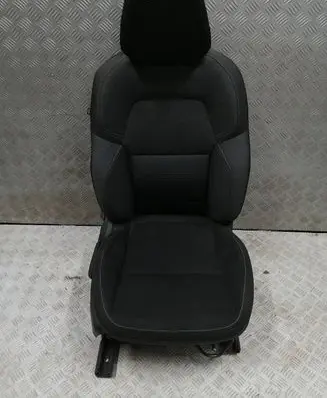 Renault Captur II Front passenger seat 