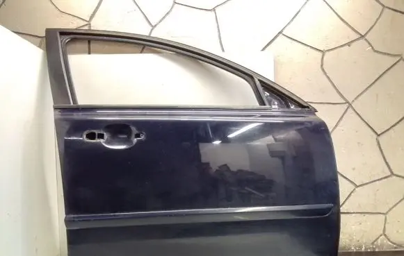 Volvo V50 Front door