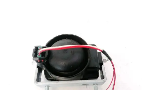 Toyota RAV 4 (XA30) Alarm system siren 8904048020 89040-48020