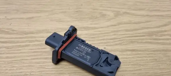 BMW 1 F40 Mass air flow meter 8583496