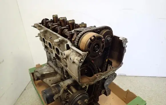 Nissan Micra Engine block 