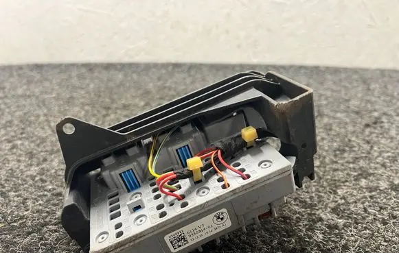 BMW 5 G30 G31 Fuse module 9350314 61149350314