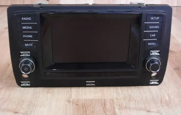 Volkswagen Golf VII Radio/CD/DVD/GPS head unit 5G0919605