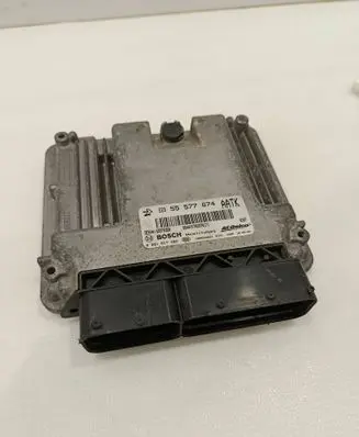 Opel Astra J Engine control unit/module 55577674 55575350 0281017452