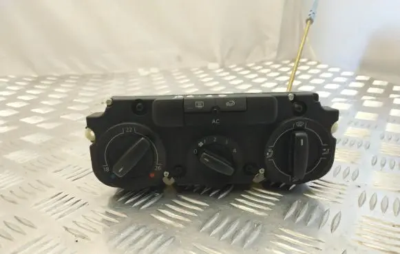 Volkswagen PASSAT B6 Interior fan control switch 3C2820045A