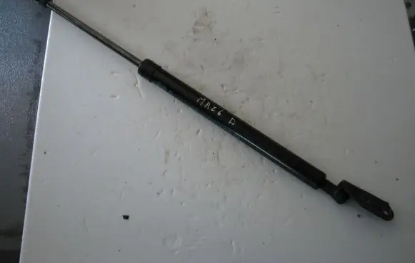 Mazda 6 Tailgate/trunk strut/damper GS1M