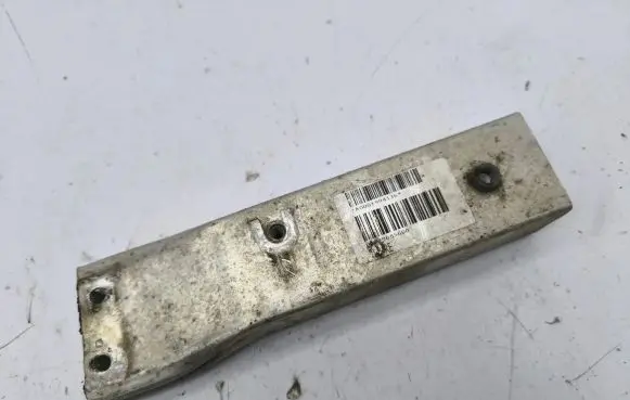 BMW i3 Front bumper shock/impact absorber 7296856