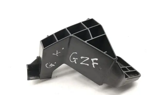 Rear bumper mounting bracket