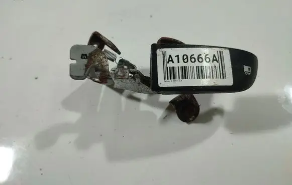Mazda 6 Fuel tank opening switch 