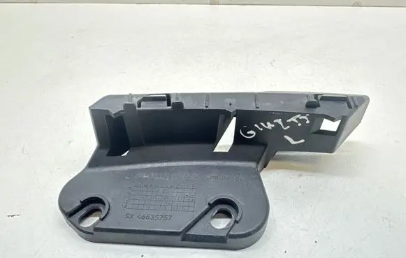 Alfa Romeo Giulietta Headlight/headlamp mounting bracket 46635757