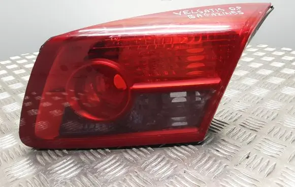 Renault Vel Satis Tailgate rear/tail lights 8200014363