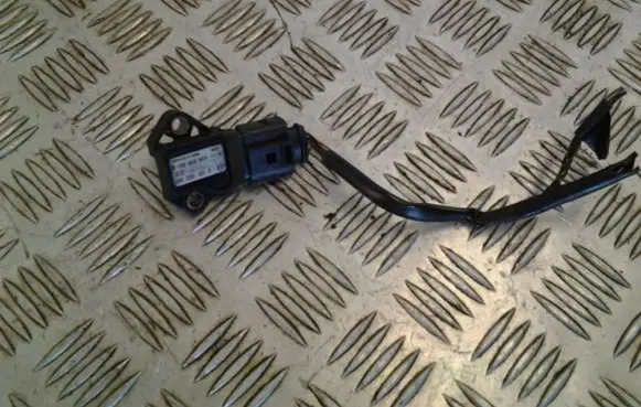 Fuel pressure sensor
