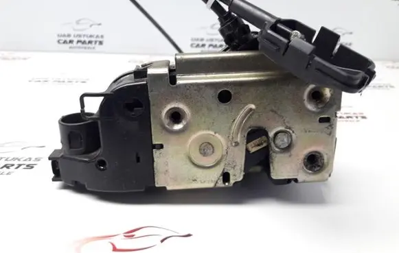 Renault Megane II Front door lock 027781 230506