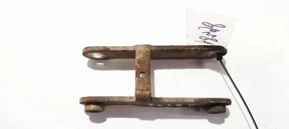 Volvo C30 Engine mounting bracket 510296