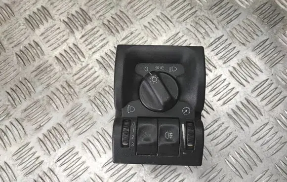 Opel Vectra B Light switch 90504968