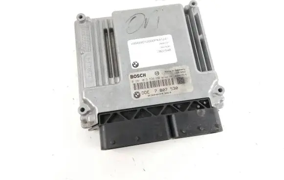 BMW 3 E92 E93 Engine control unit/module 7807530 0281013536