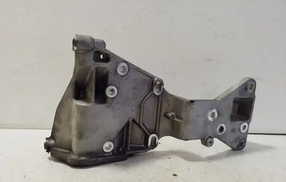 Volvo XC60 Generator/alternator bracket 31316673