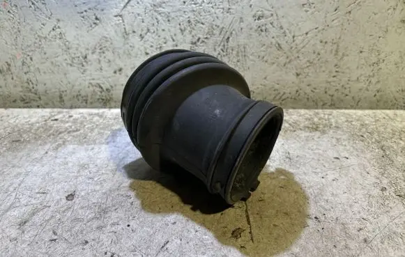 Dodge Challenger Intake resonator 05048430AF