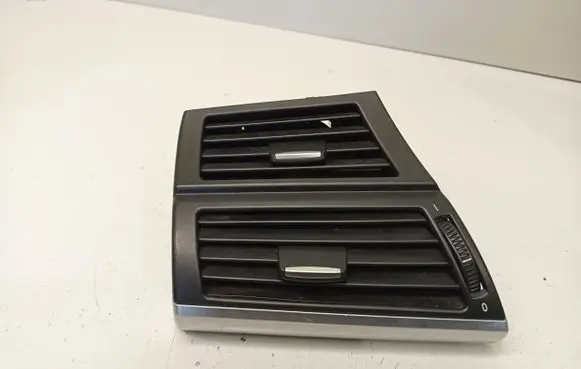 BMW X5 E70 Dashboard side air vent grill/cover trim 9227767 922776703 14482110