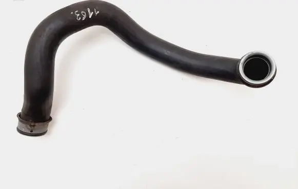 Mercedes-Benz CLS C218 X218 Engine coolant pipe/hose A2045012982
