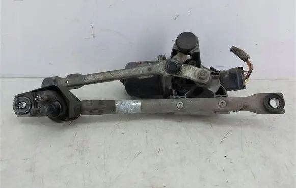 Peugeot 107 Front wiper linkage 