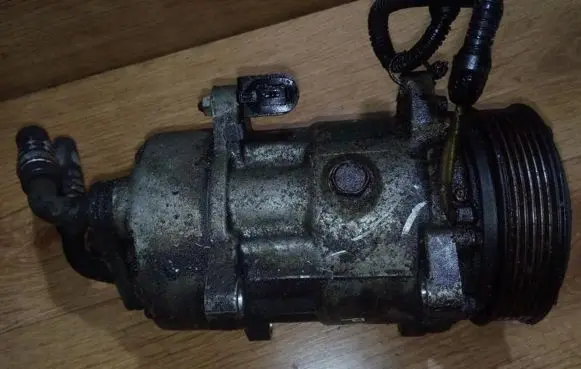 Peugeot 406 Air conditioning (A/C) compressor (pump) 1106f 0612702760