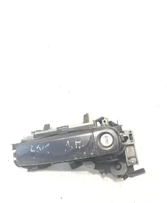 Audi A3 S3 A3 Sportback 8P Front door exterior handle