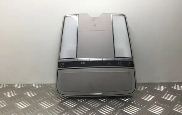 Mercedes-Benz S W221 Front seat light A2218705086 A2218703886 A2214421423