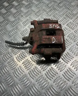 Nissan 370Z Rear brake caliper 