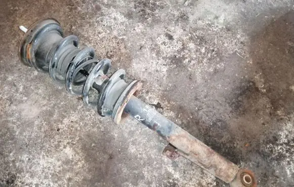 Lexus GS 300 350 430 450H Front shock absorber with coil spring 485103065