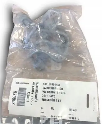 Skoda Rapid (NH) Fuel injector supply line/pipe 03L130301AM