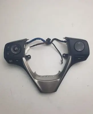 Toyota RAV 4 (XA40) Steering wheel buttons/switches 