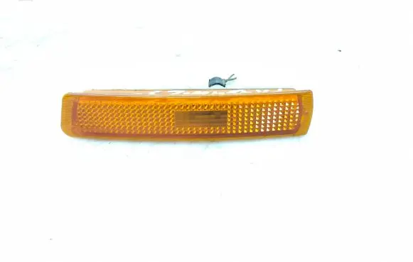BMW Z3 E36 Front fender indicator light 8389695
