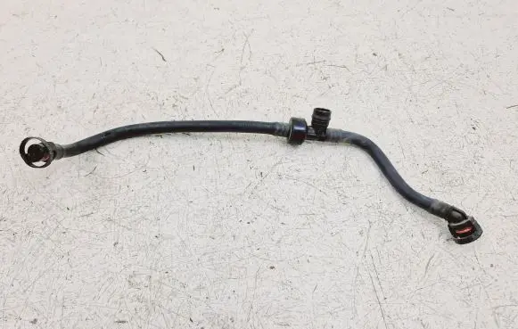 BMW 5 G30 G31 Vacuum line/pipe/hose 1390860516002 14837811