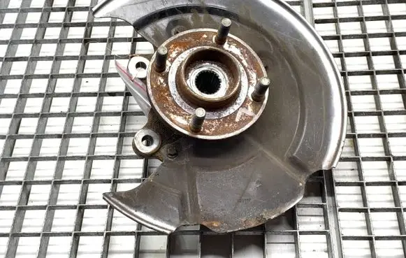 Ford Ecosport Front wheel hub spindle knuckle 