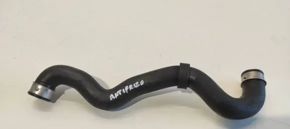 Mercedes-Benz C W203 Engine coolant pipe/hose A2035015782 2035015782
