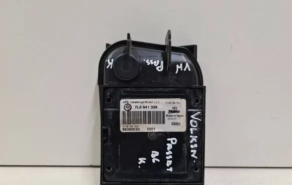 Volkswagen PASSAT B6 Headlight ballast module Xenon 7L6941329 89390030