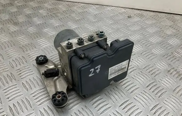 BMW 5 F10 F11 ABS Pump 6860164 6860166