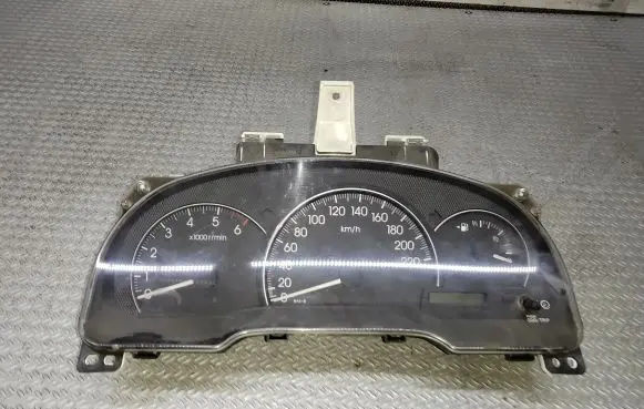 Toyota Avensis Verso Speedometer (instrument cluster) 8380044530