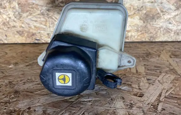 Peugeot Boxer Power steering fluid tank/reservoir